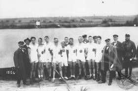 1927_8ermannschaft-01.jpg